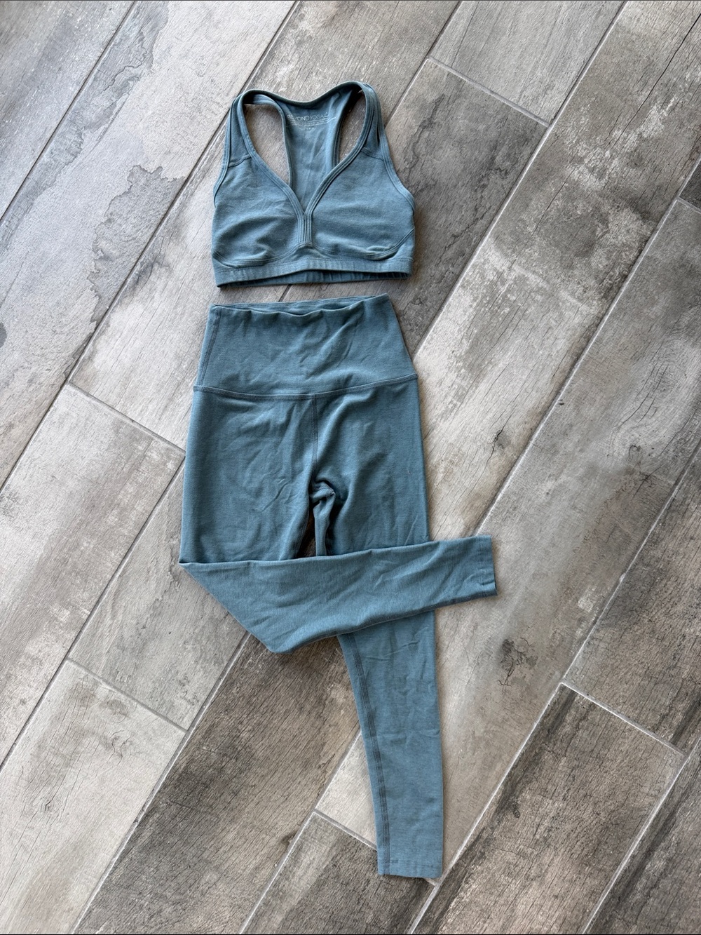 Beyond Yoga Teal Blue Seamless Sports Bra & High-Waist Leggings Set
